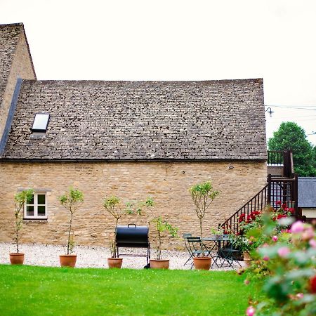 Hayloft At Newbarn Farm Villa Chipping Norton Exterior photo